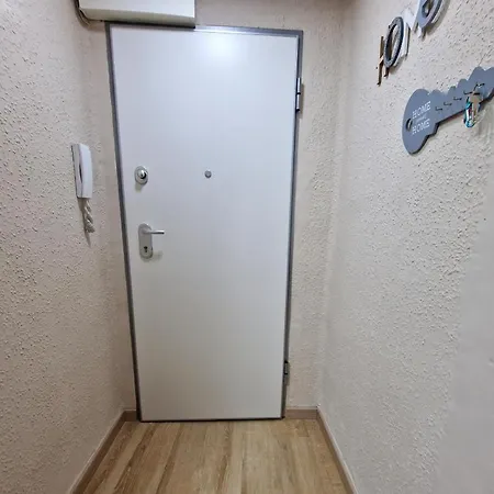 Apartamento Vive Con Playa Y Metro Cerca Valencia